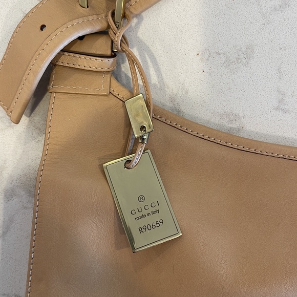 Gucci purse - Picture 3 of 13